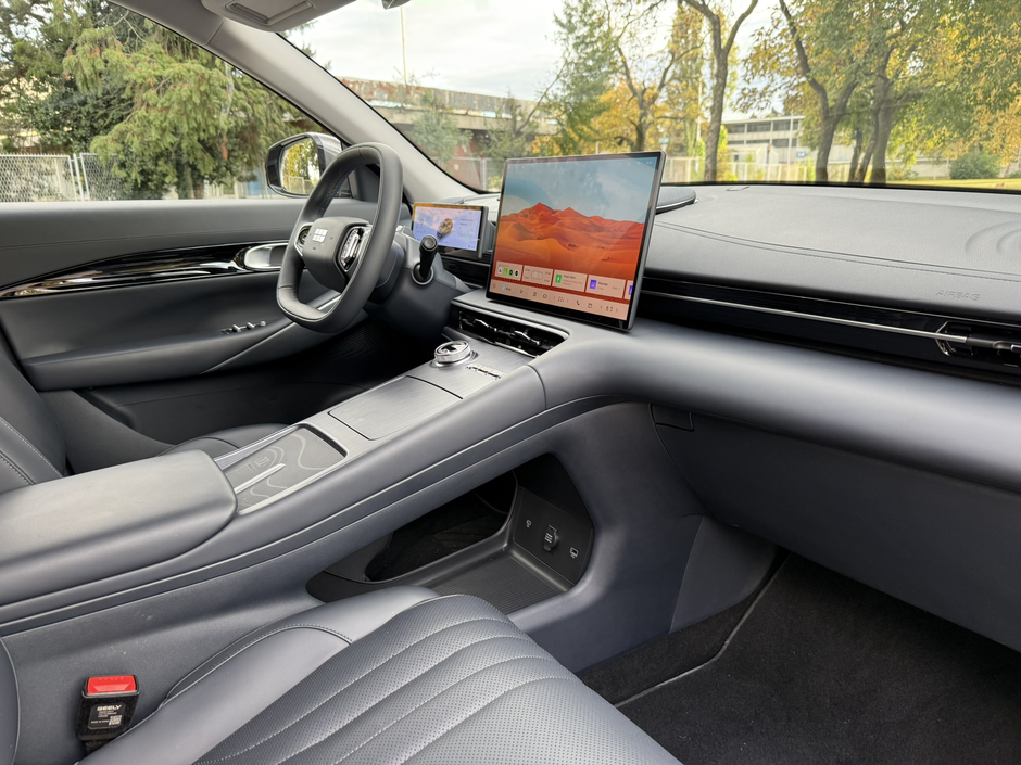 Author: Dubravko Kolarić