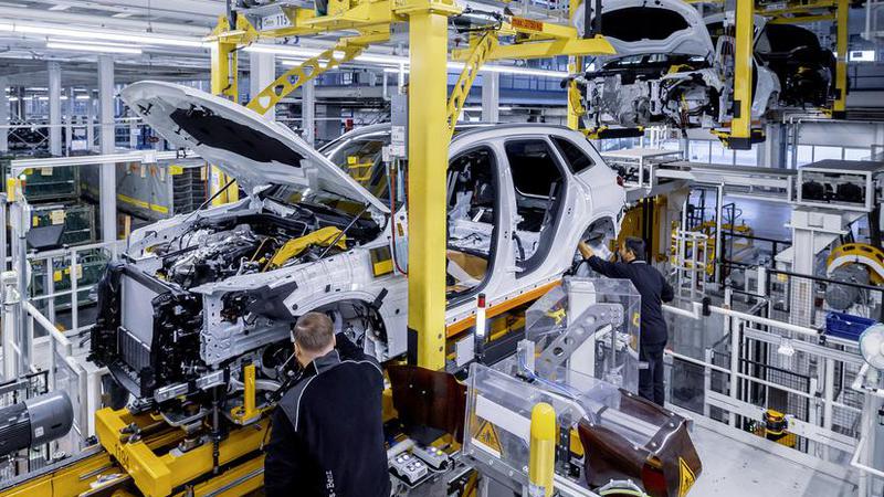 Mercedes zavr&scaron;io 2025. s padom prodaje, no ima razloga za optimizam