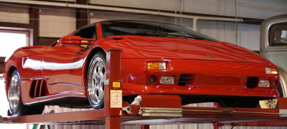 Izgorjela još jedna kolekcija: 'Otišao' niz Ferrarija i Lamborghinija | Author: YouTube