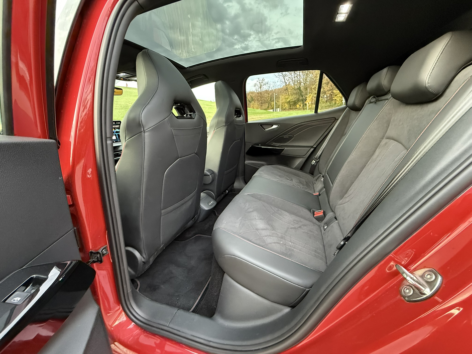 Author: Dubravko Kolarić