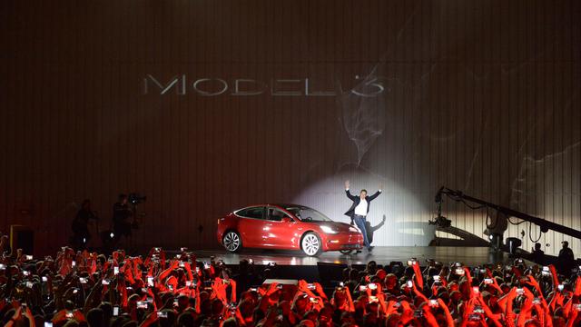 Tesla Model 3 - premijera