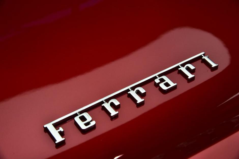 Ferrari zaradi 69 tisuća eura po automobilu, Bentley izgubi 17 tisuća | Author: Ferrari