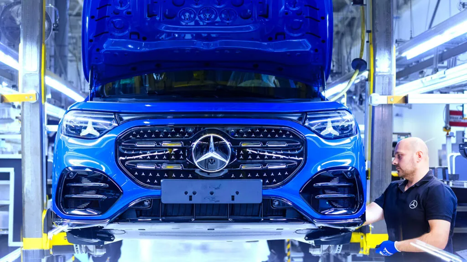 Author: Mercedes-Benz