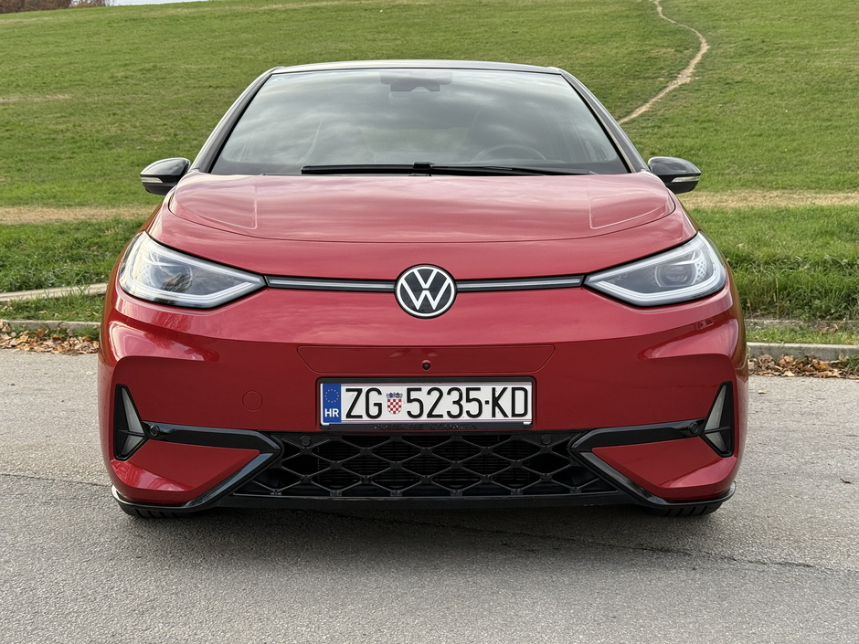 Author: Dubravko Kolarić