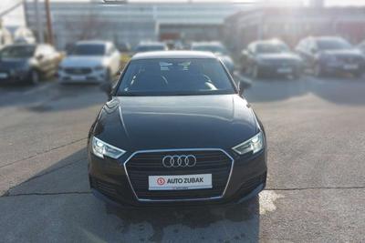 Audi A3 Sportback 30 TDI S tronic 5 vrata