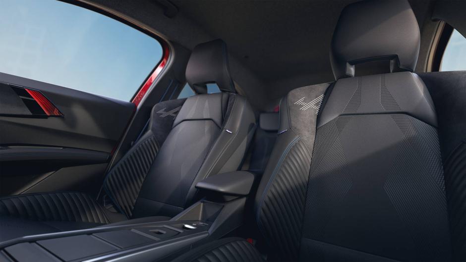 RENAULT CLIO VI FULL HYBRID E-TECH (RB3B1 HEV) | Author: Renault