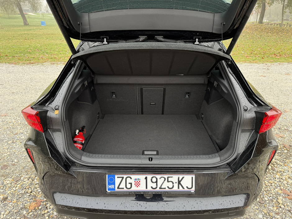 Author: Dubravko Kolarić