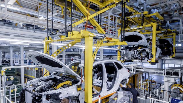 Fahrzeugproduktion im Mercedes-Benz Werk Bremen | Pressefoto 2023

Vehicle Production at the Mercedes-Benz Sindelfingen plant | Press photo 2023