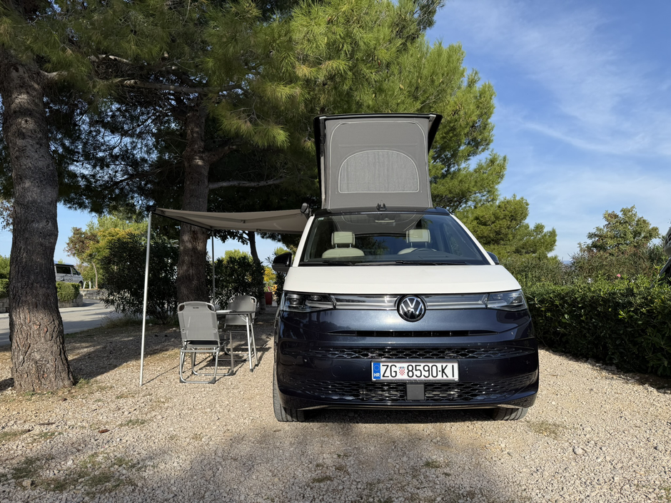 Author: Dubravko Kolarić