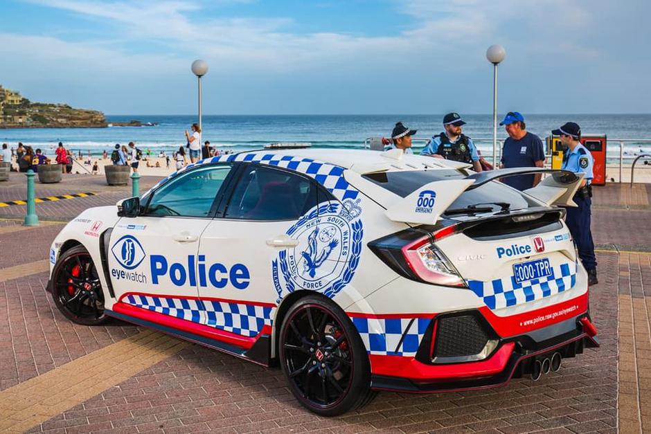 Honda Civic Type R policija | Author: Car Throttle/Youtube