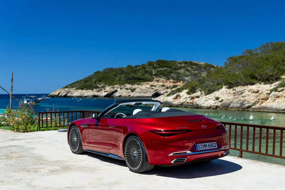 Author: Mercedes-Benz