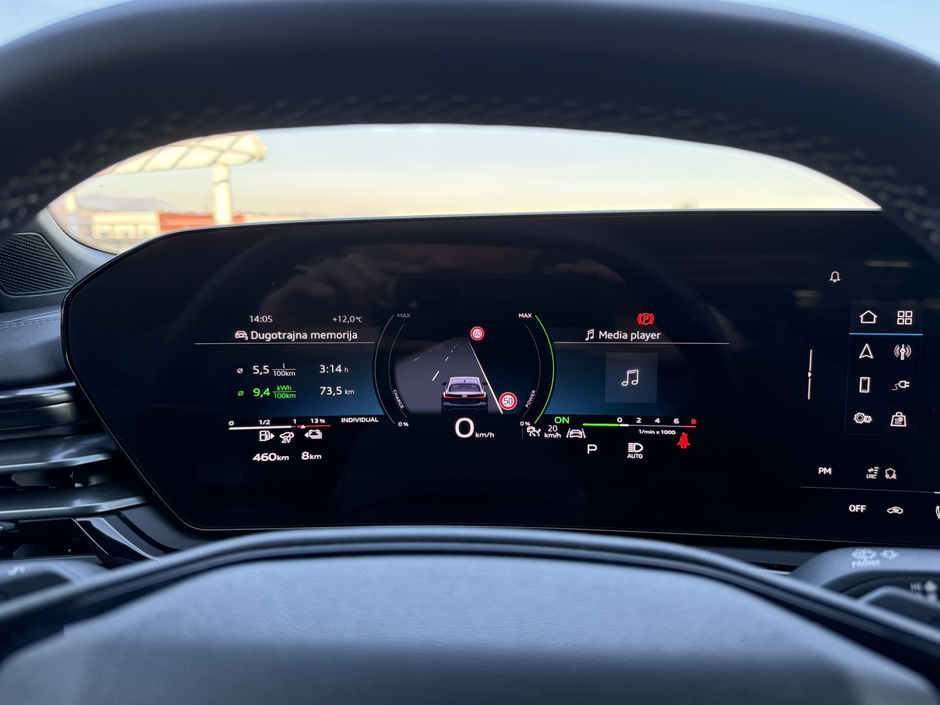 Author: Dubravko Kolarić