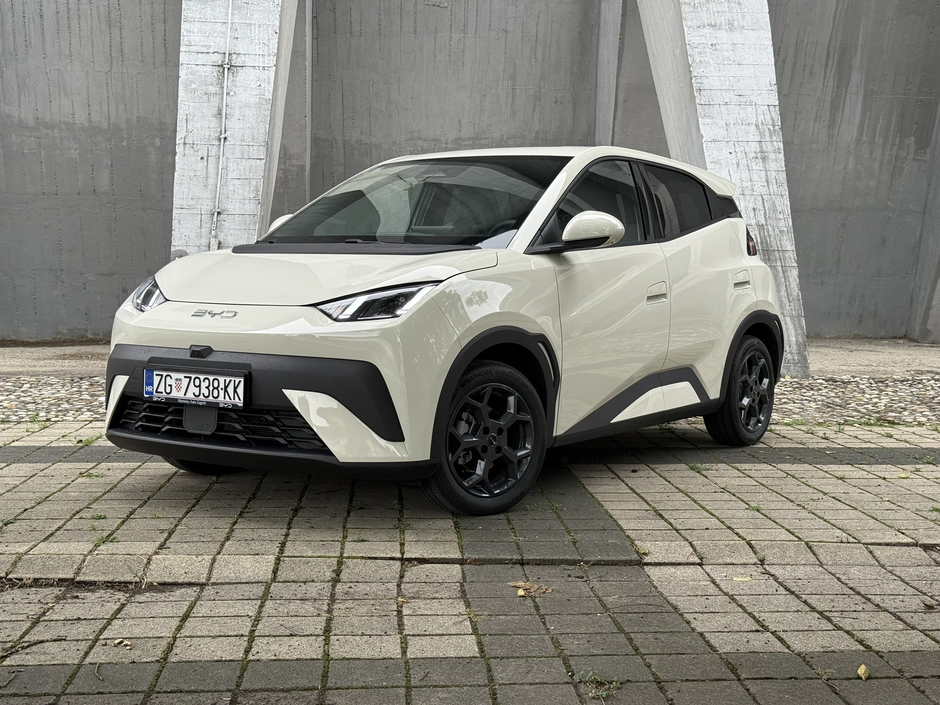 Author: Dubravko Kolarić