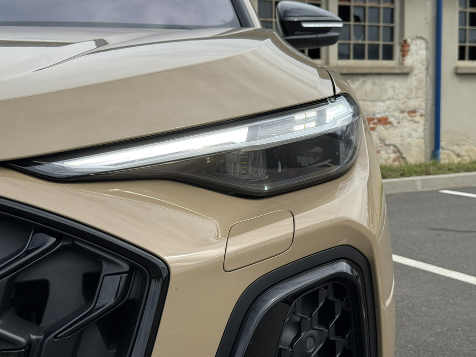 Author: Dubravko Kolarić