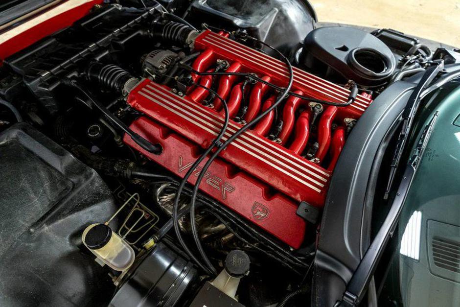 Pronađen 27 godina star Dodge Viper sa samo 54 kilometra | Author: carscoops