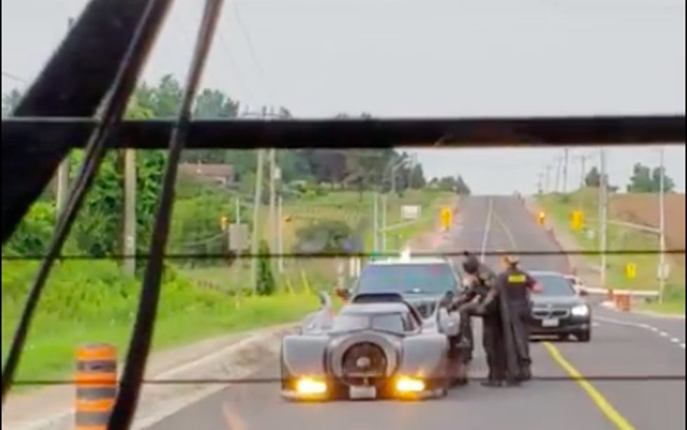 Policija na autocesti zaustavila Batmana