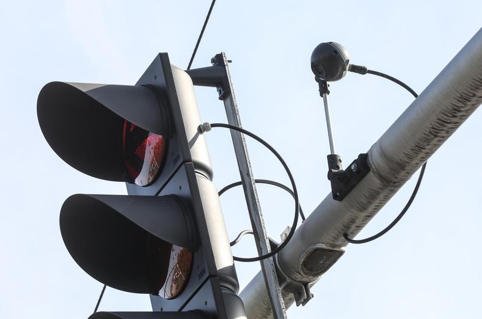 Zagreb: Kamere za praćenje prometa postavljene uz semafore | Author: Robert Anic/PIXSELL