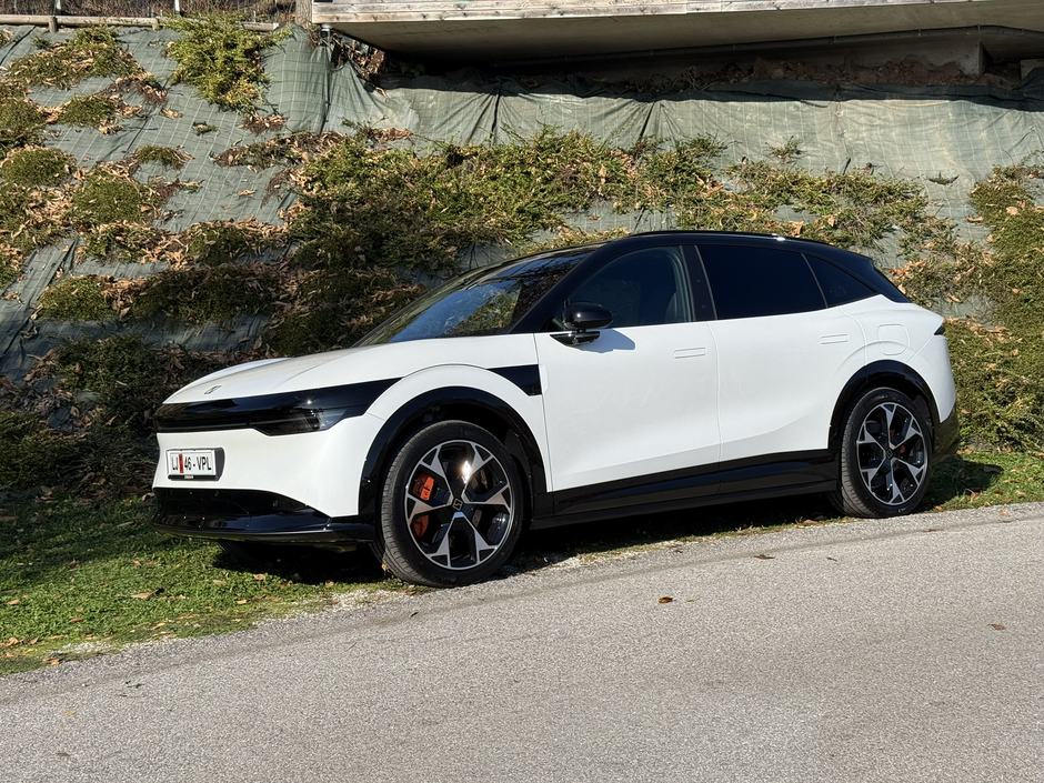 Author: Dubravko Kolarić