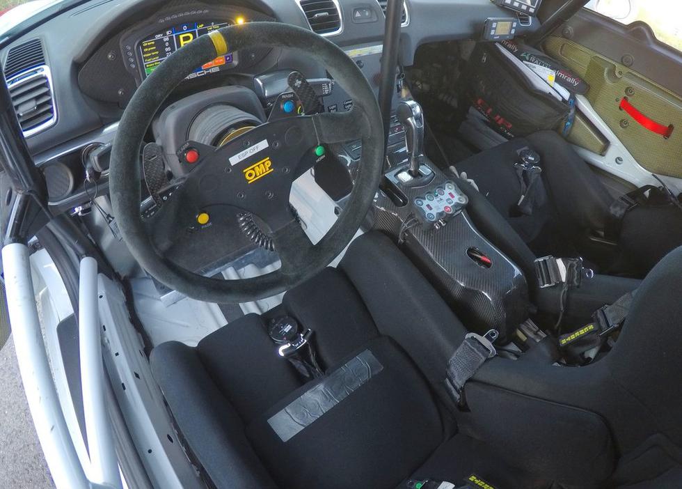 Porsche se vraća u rally s novim Caymanom GT4 Clubsportom