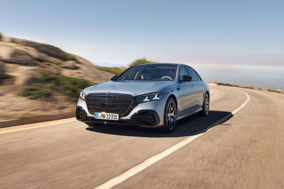 Author: Mercedes-Benz Group AG