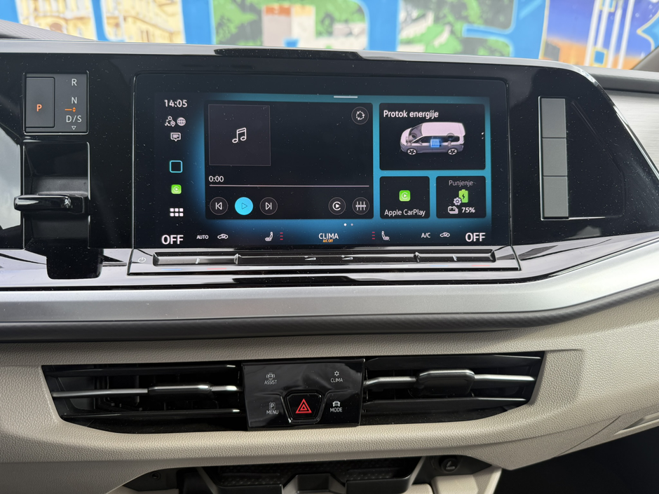 Author: Dubravko Kolarić