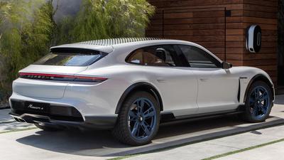 Porsche Mission E Cross Turismo