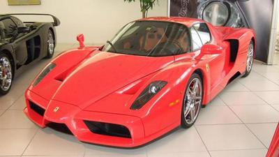 Schumacherov Ferrari Enzo ponovo na prodaju