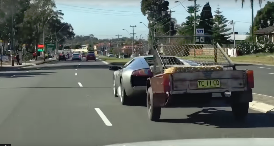 Nevjerojatno: U Lamborghiniju prikolicom prevozili koze | Author: Screenshot/YouTube