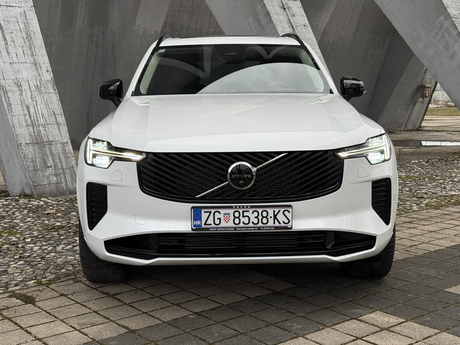 Author: Dubravko Kolarić