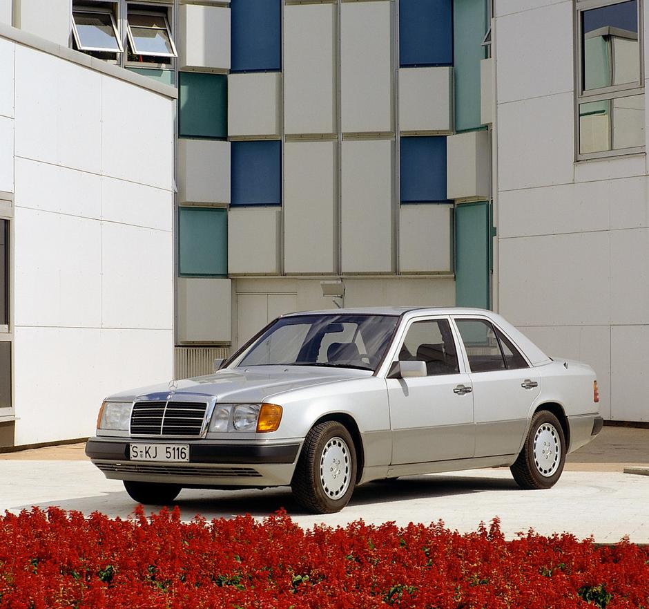 Author: Mercedes-Benz