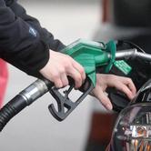 Zašto je gorivo skupo i kad cijena nafte na tržištu pada?
