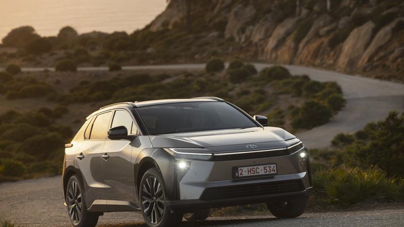 Stiže nova Toyota bZ4X: Jača i bolja u skoro svemu