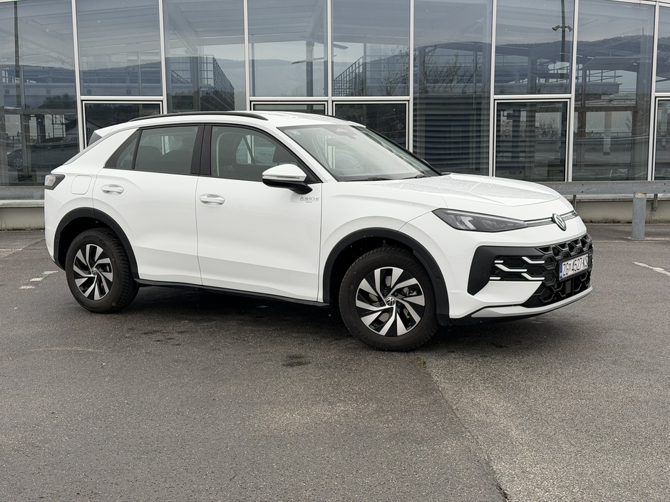 Author: Dubravko Kolarić