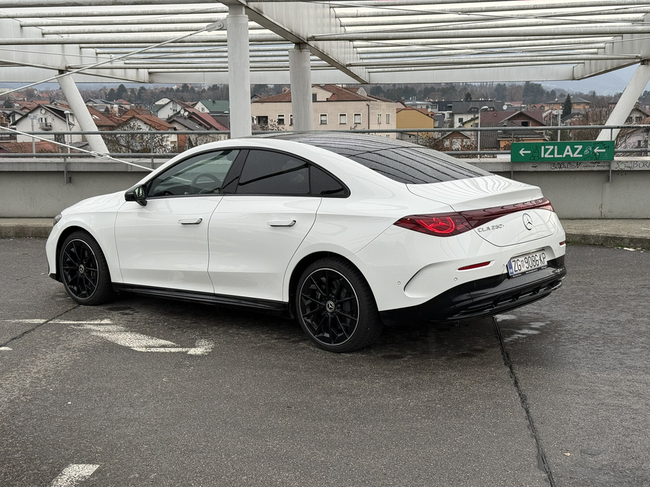 Author: Dubravko Kolarić