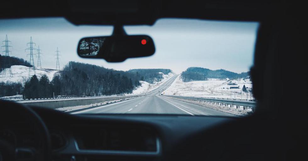 Vozači, oprez: Ovo je 7 pravila za sigurnu vožnju zimi