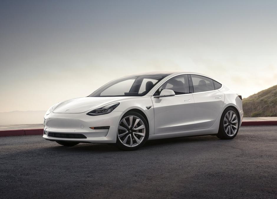Tesla ukida boje automobila | Author: Tesla Motors