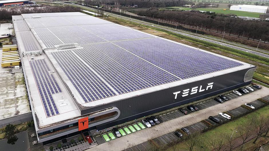Tesla planira gradnju prve tvornice u Europi | Author: Tesla
