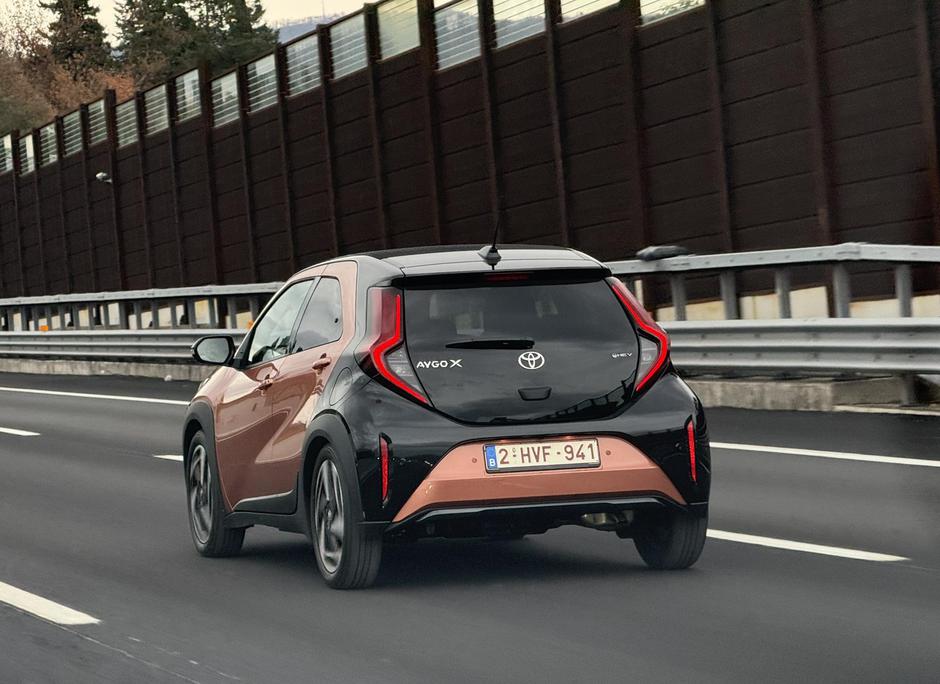 Author: Dubravko Kolarić