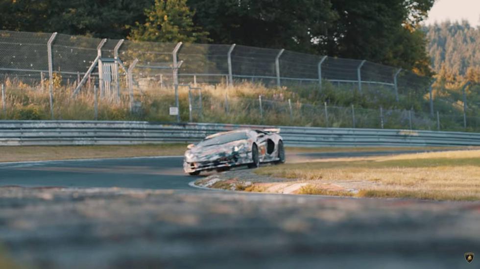 Srušen Porsche: Lamborghini Aventador SVJ novi kralj Nürburgringa