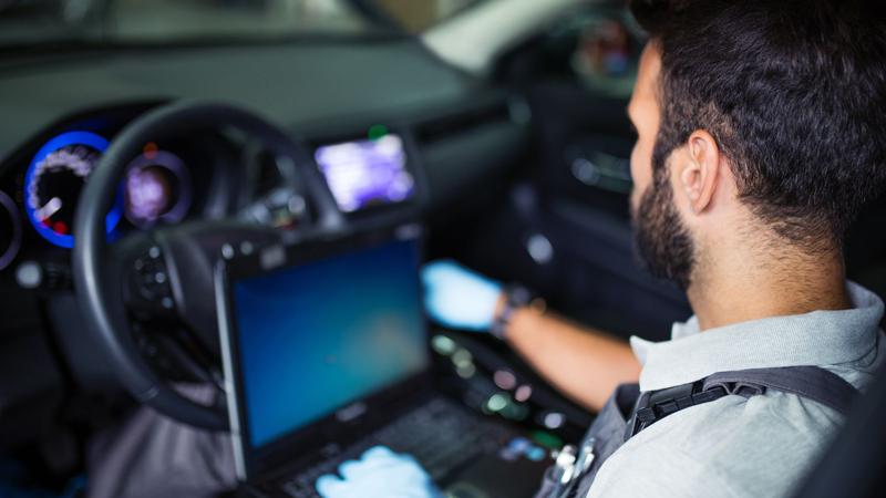 Trebaju li elektri&ccaron;ni auti na servis? Evo &scaron;to se mijenja, koliko &ccaron;esto i koliko to ko&scaron;ta