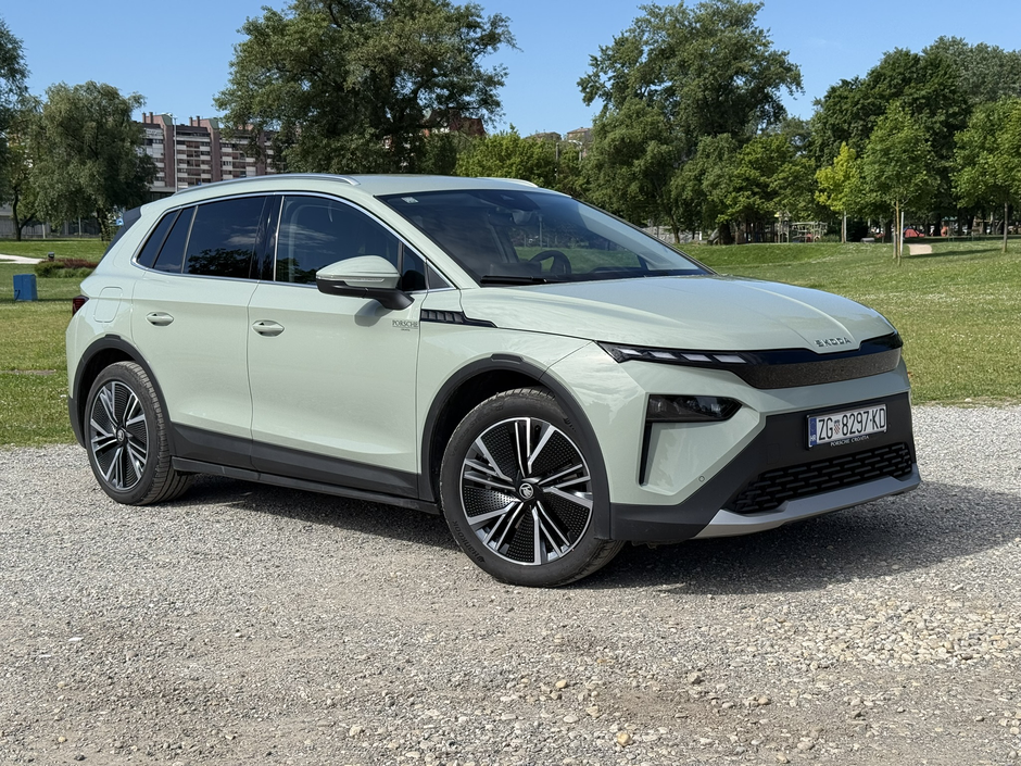 Author: Dubravko Kolarić