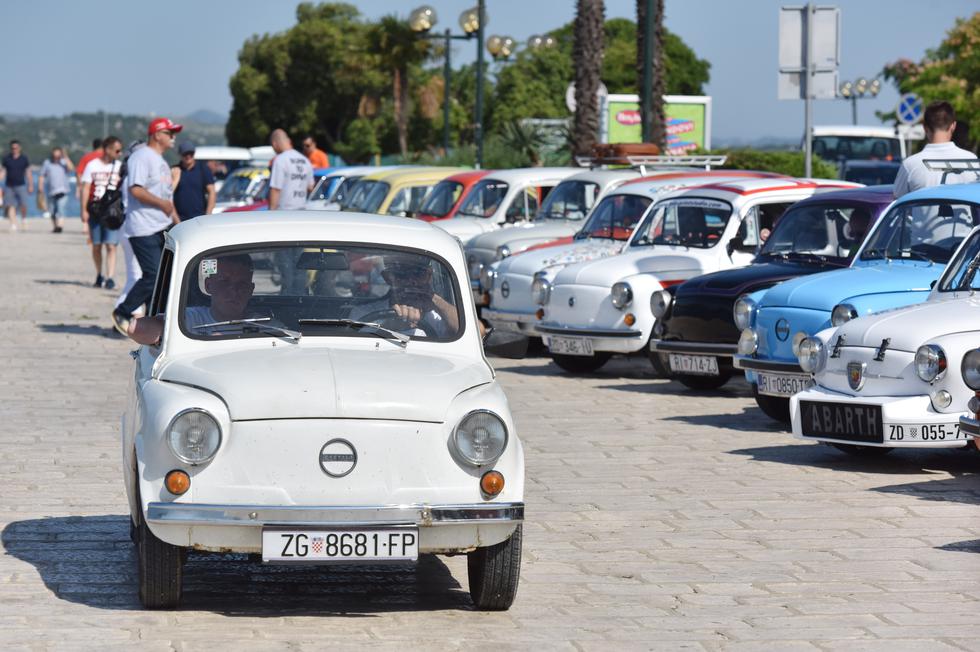 'Jugoslavija obećana zemlja': Za samo šest plaća vozili su se novi auti