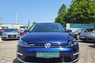 VW Golf VII e-Golf DSG //ACC//Virt//MirrorLink//LED