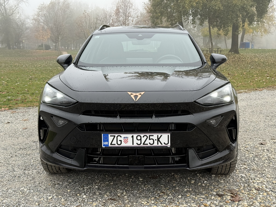 Author: Dubravko Kolarić