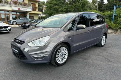 Ford S-Max 2.0 TDCI Trend - parking senzori, alu 17'', reg. 02/2025.