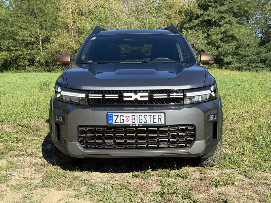 Author: Dubravko Kolarić