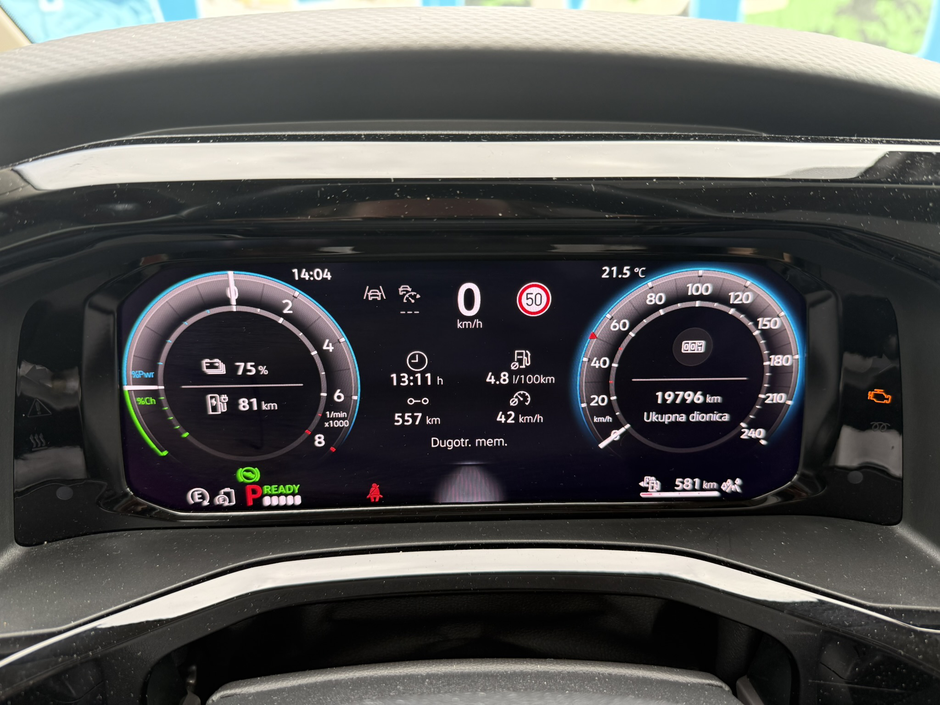 Author: Dubravko Kolarić