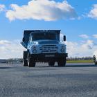 Stari sovjetski kamion brži od Porsche Caymana i BMW-a M2