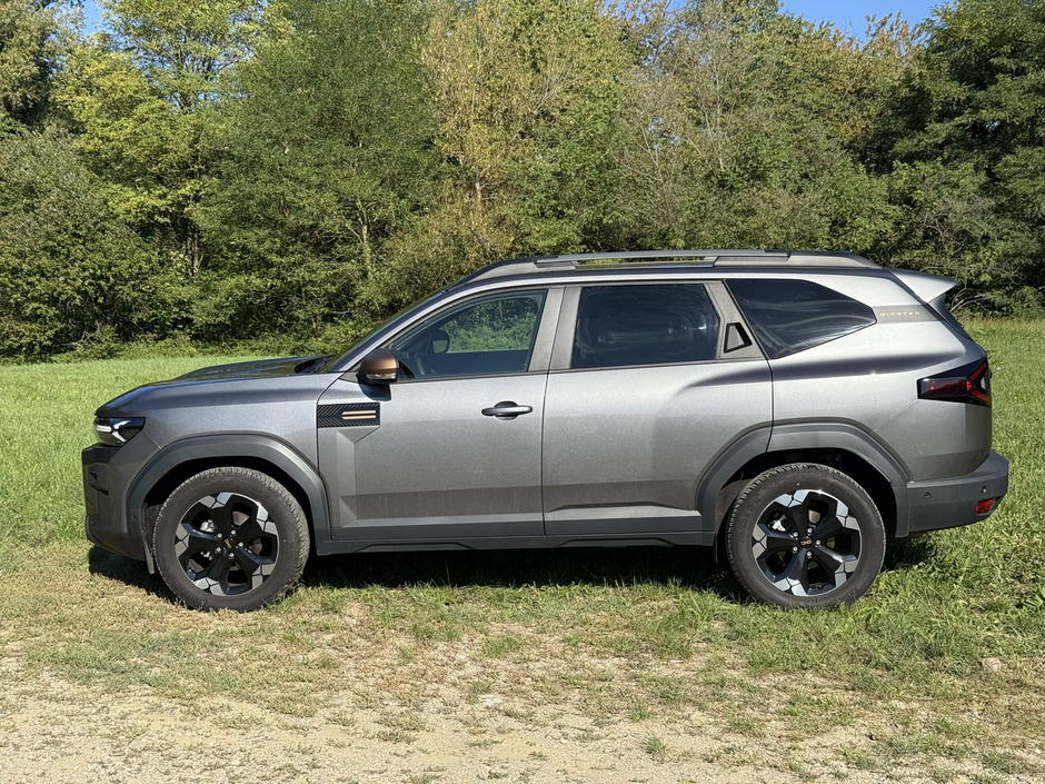 Author: Dubravko Kolarić