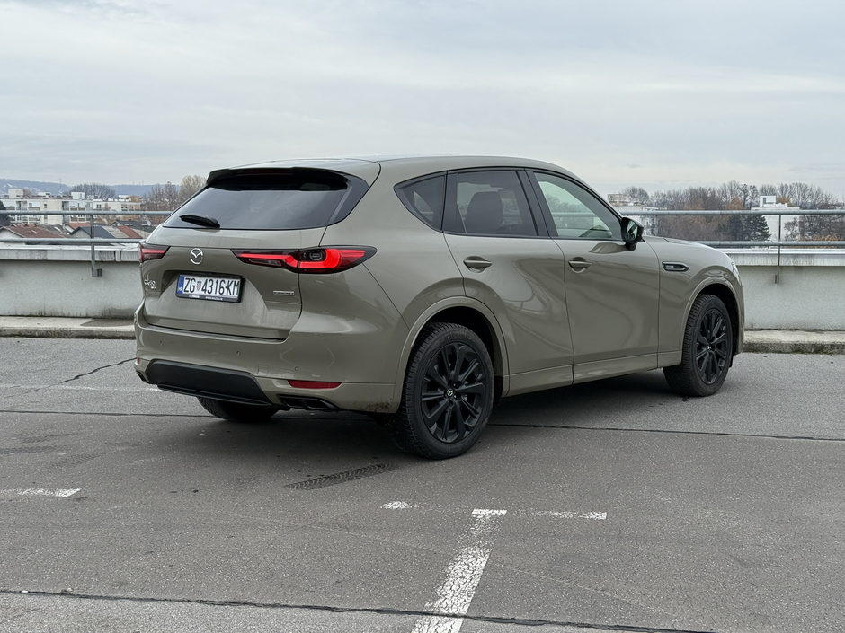 Author: Dubravko Kolarić